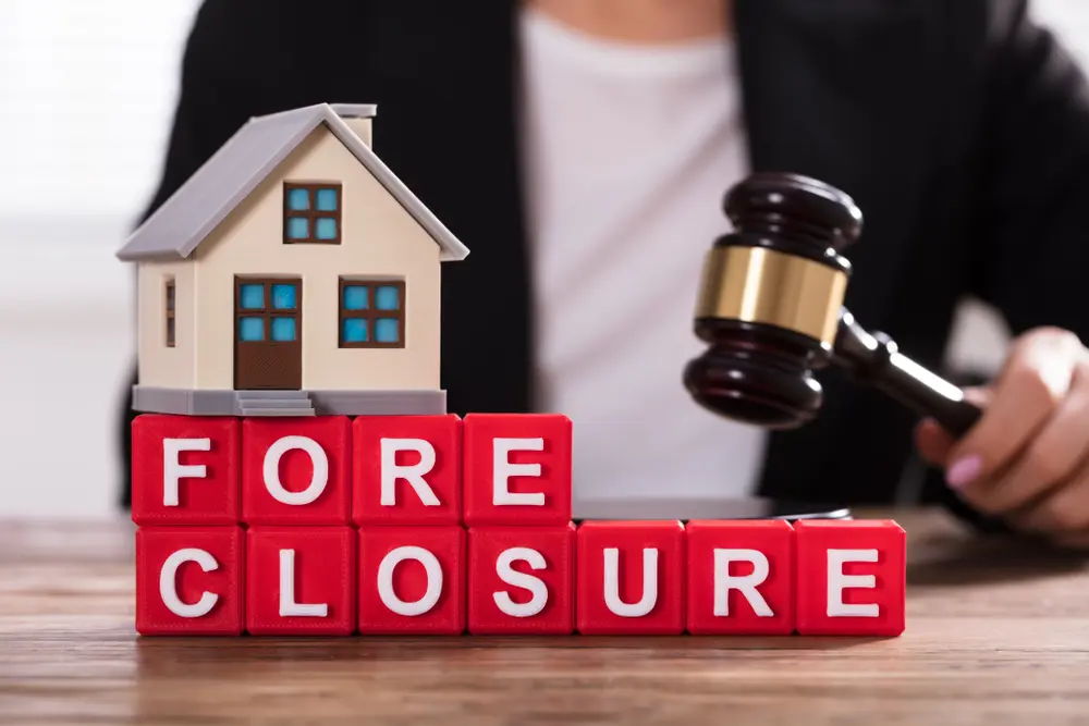 Bankruptcy and Foreclosure: Protecting Your Home
