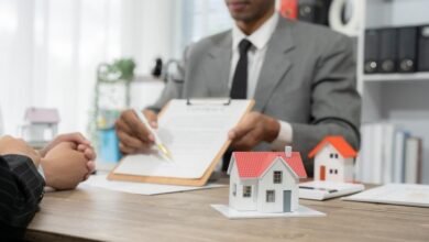 Signing a Commercial Lease